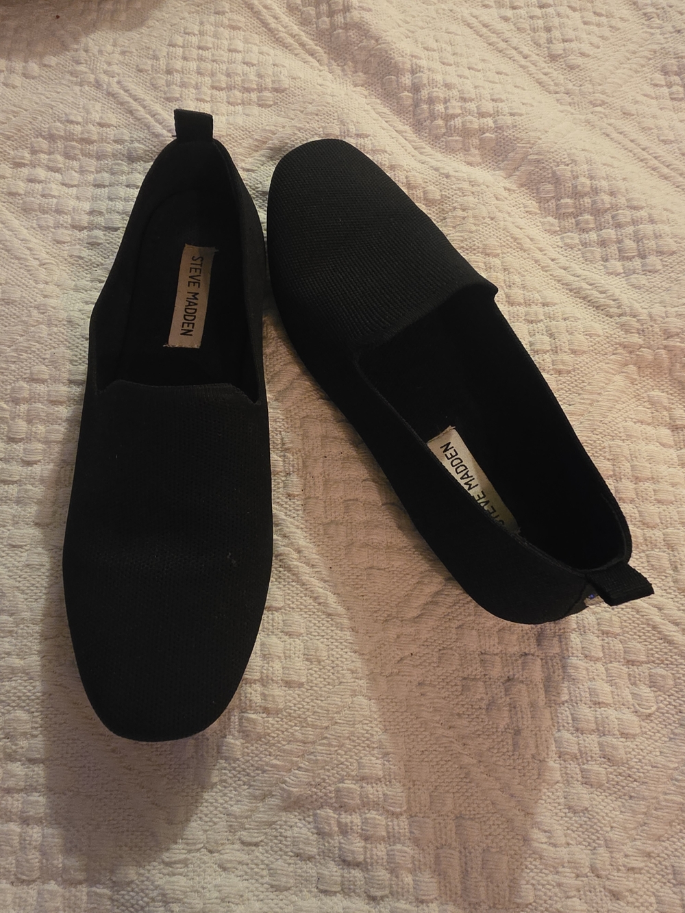 Steve Madden Black Slip-On Flats